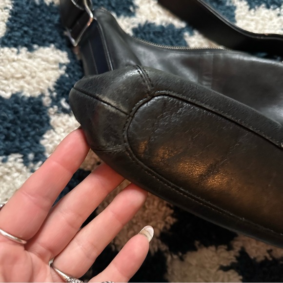 Coach Legacy 9326 Slim Duffle Black Leather Bag - Picture 2 of 6